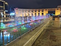 -泉城广场