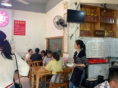 大堂-小姨家常菜(昭萍东路店)