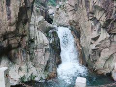 -鄣山大峡谷