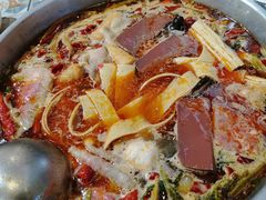 -鸡遇虾煲干锅火锅(小寨金莎店)