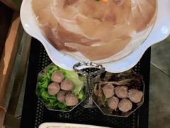 -左庭右院鲜牛肉火锅(南通CBD大有境店)