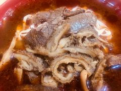 -魏旺湖北正宗牛肉面(硚口公园店)