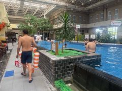 -兴芮温泉度假区