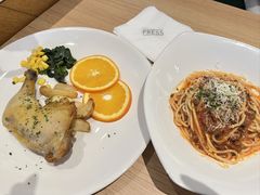 -THE PRESS(复旦大学店)