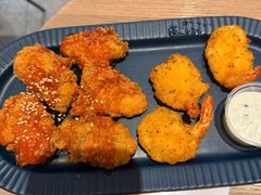 -必胜客(上海华谊新所店)