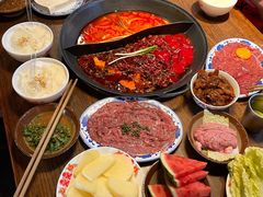 -萍姐火锅·公路夜市(武汉首店)