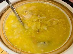 酸菜白肉汤-伊喜饺子·烤鸭(五道口学院路店)