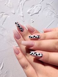 -Adore nail日式美甲美睫