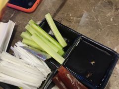 -三人行骨头王火锅(长寿店)