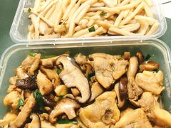 -开味卤肉饭·咖喱鸡饭