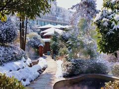 -江南天池高山汤泉城
