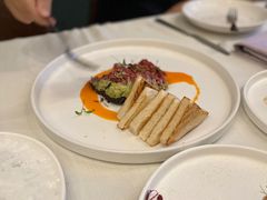 牛肉塔塔配牛油果黑橄榄酱-Solo(衡山路店)