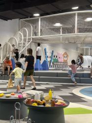 -MINI MARS KIDS CLUB亲子家庭中心(长宁天山店)