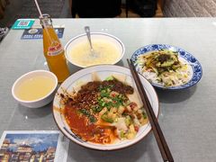 -大嘻咹biangbiang面(历史博物馆店)