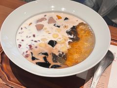-RUXU入续糖水铺与包(卓悦中心店)