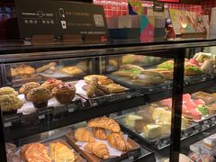 面包甜点陈列柜-星巴克(无锡百联奥特莱斯店)