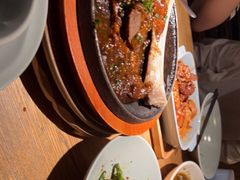 -蜜桃餐厅·伴山(湖滨商业街店)