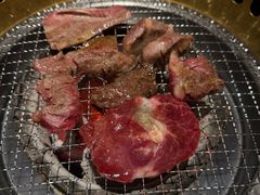 -山川小町·极番烧肉(新地假日广场店)
