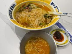 -粉小主·贵州酸汤牛肉粉(南京仙林金鹰店)