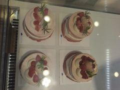 -山与蓝·轻糖鲜果蛋糕(勒泰店)