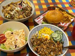 -万能料理屋(钟鼓岭路店)
