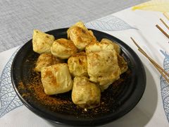 -乔岩保应烧烤店