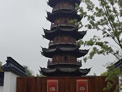 -龙华寺