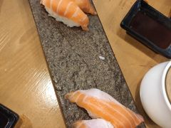 三文鱼寿司-沼津港渔市(宏伊国际广场店)