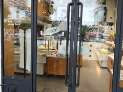 门面-大苹果面包生日蛋糕(明珠店)
