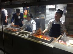 自助取餐区-有奴思烤肉·清真(正宁路店)