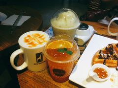 -Who乎coffee&bar