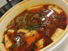 豆花牛肉-犇逸·乐山跷脚牛肉·四川现炒(览海店)