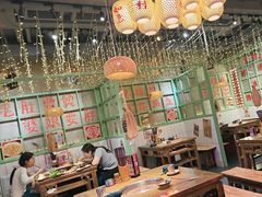 -巴卤社老火锅(财富店)