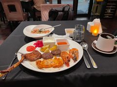 -Efes Turkish & Mediterranean Cuisine 艾菲斯餐厅(陆家嘴店)