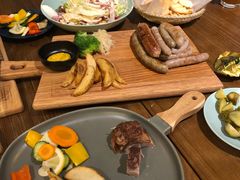 -麦落精酿啤酒餐吧(先农大院店)