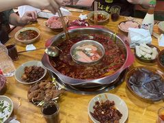 -正南齊北重庆老火锅(光华村直营店)