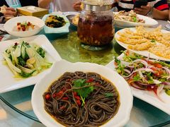 酸辣蕨根粉-马尔龙新疆饭店·清真(长青路店)