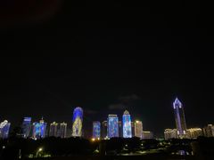 -万绿园