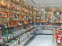 -VENCHI 闻绮(北京国贸商城店)