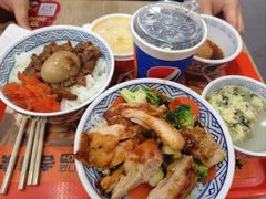 -吉野家(黑牛城道店)