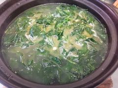 金沙灰桃菜-四海酒家生态粤菜