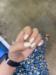 -伊人脱毛美甲美睫连锁机构