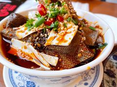 -炉小二铜锅牛蛙•川湘菜(三里屯店)