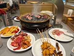 -山焱·炭火自助烤肉(周浦万达店)