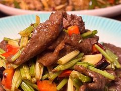 -小丫头餐厅·江浙菜·烧烤(灵隐店)