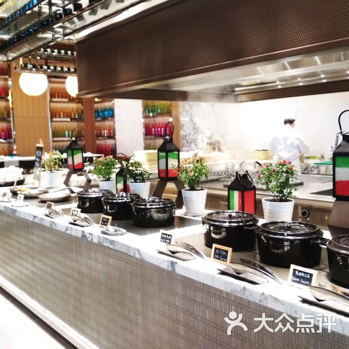 亚特兰蒂斯酒店番红花自助餐厅