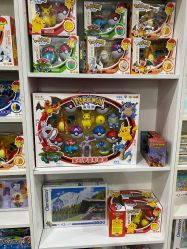 -逝水玩具折扣店