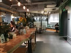 -F+轻食健身赋能空间(中华北路国贸商场店)