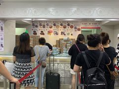 等位区-珍妮曲奇聪明小熊(尖沙咀店)