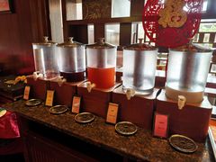 -亚龙湾希尔顿自助餐厅·海鲜·烧烤·沙滩BBQ·现场乐队